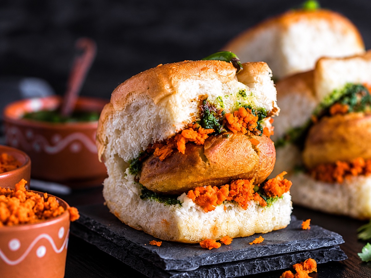 Mumbai-style vada pav with chutney